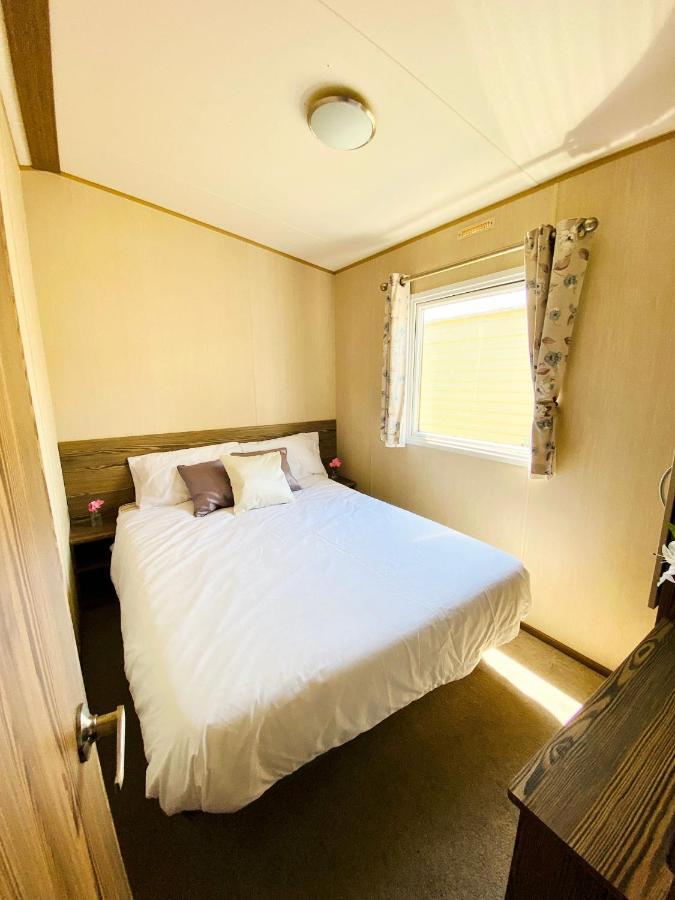 Dizzard 23 Hotel Bridgerule Luaran gambar